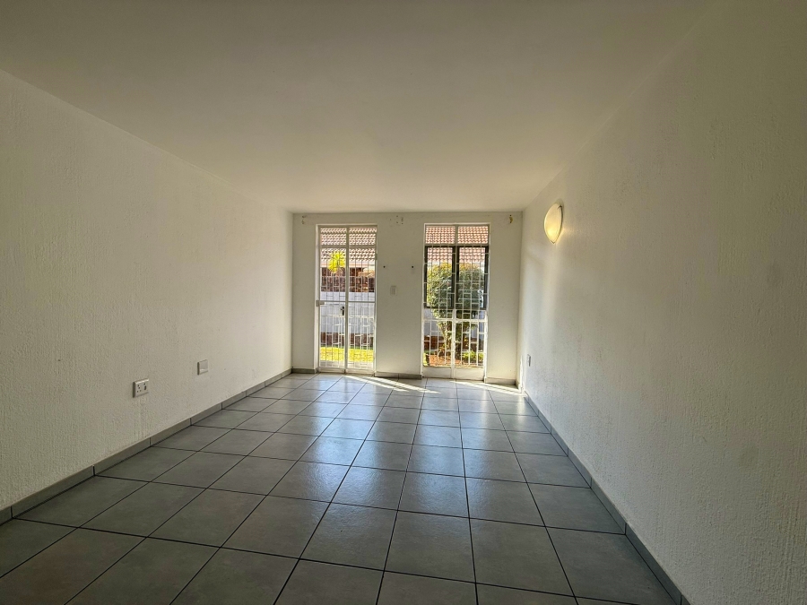 To Let 2 Bedroom Property for Rent in Potchefstroom North West